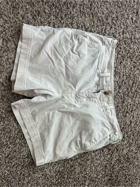 American Eagle Outfitters White Cotton Bermuda Shorts